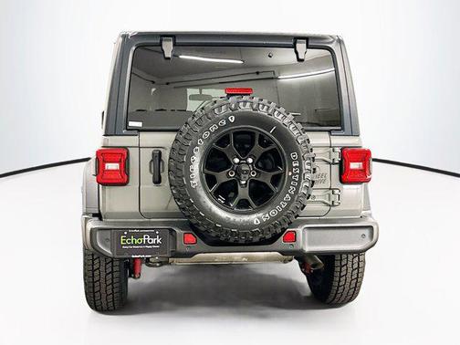2021 Jeep Wrangler Willys