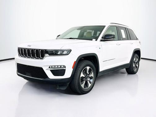 Bright White Clearcoat 2024 Jeep Grand Cherokee 4xe Base
