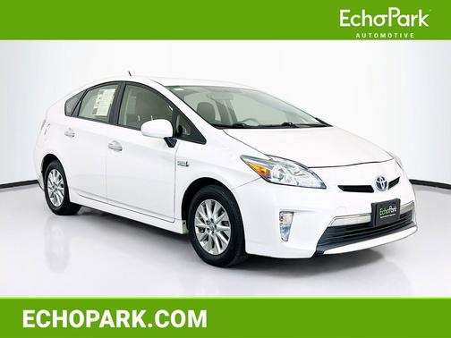 White 2014 Toyota Prius Plug-in Advanced