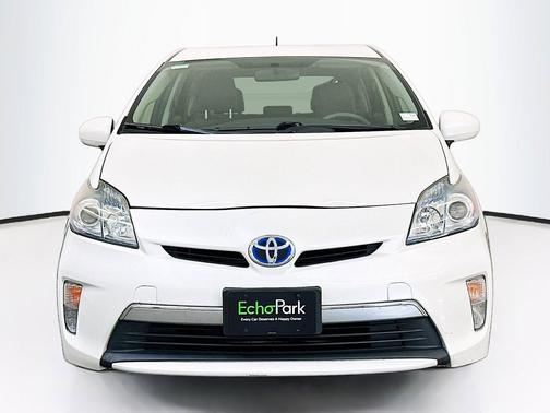 White 2014 Toyota Prius Plug-in Advanced