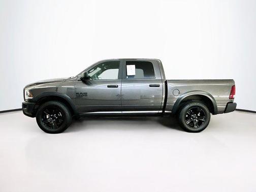 2024 RAM 1500 Classic Warlock Crew Cab 4x4 5'7' Box