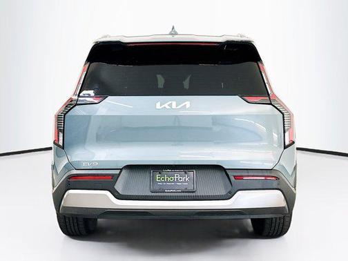 Iceberg Green 2024 Kia EV9 Wind