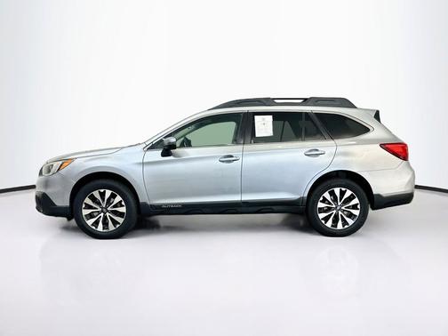 Ice Silver Metallic 2016 Subaru Outback 2.5i Limited