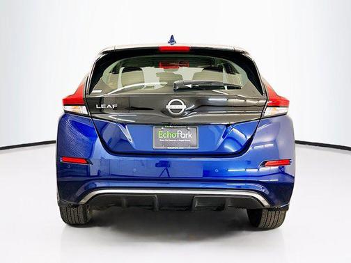 Deep Blue Pearl 2025 Nissan Leaf S