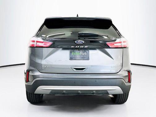Carbonized Gray Metallic 2024 Ford Edge SEL