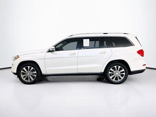 Diamond White Metallic 2013 Mercedes-Benz GL-Class 4MATIC