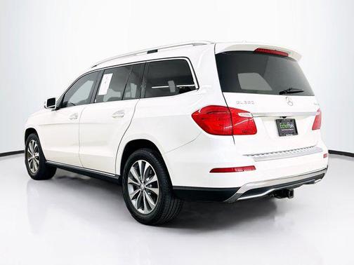 Diamond White Metallic 2013 Mercedes-Benz GL-Class 4MATIC