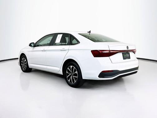 Pure White 2025 Volkswagen Jetta 1.5T S
