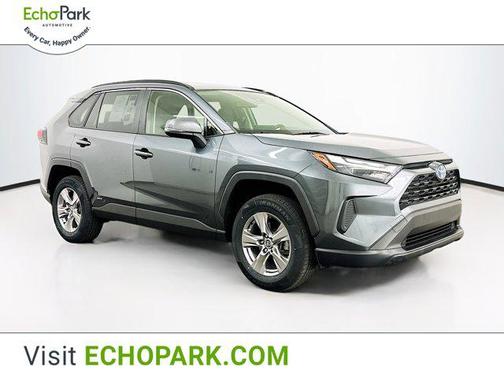 2022 Toyota RAV4 Hybrid XLE