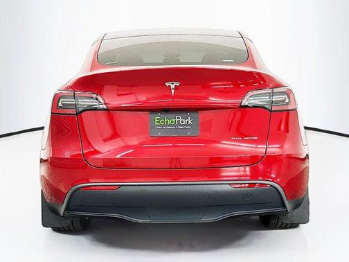 2024 Tesla Model Y Long Range Dual Motor All-Wheel Drive