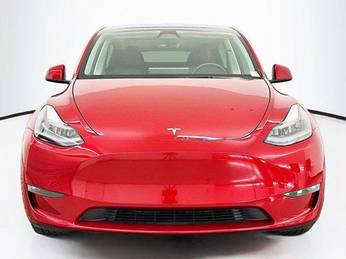 2024 Tesla Model Y Long Range Dual Motor All-Wheel Drive