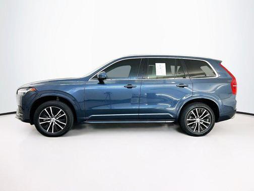 2020 Volvo XC90 T5 Momentum