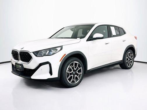 2025 BMW X2 xDrive28i