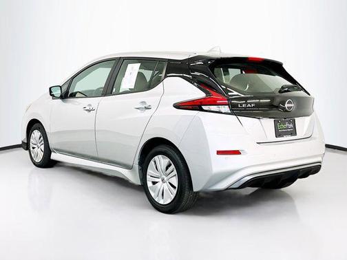 2025 Nissan Leaf S