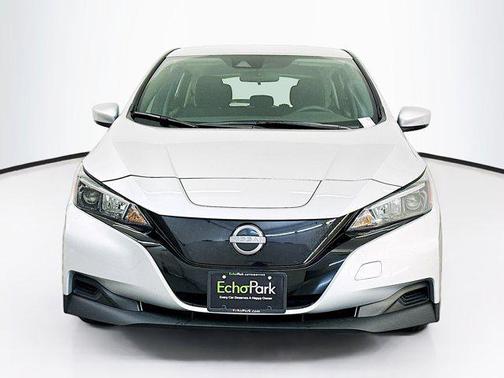 2025 Nissan Leaf S