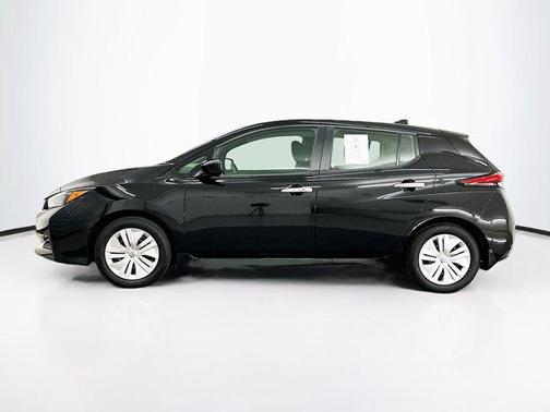 2025 Nissan Leaf S