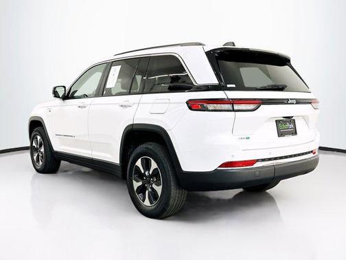 2022 Jeep Grand Cherokee 4xe Base