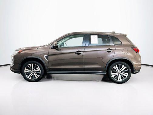 Oak Brown Metallic 2024 Mitsubishi Outlander Sport SE