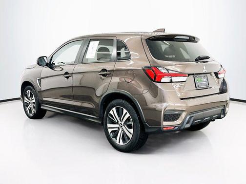 Oak Brown Metallic 2024 Mitsubishi Outlander Sport SE