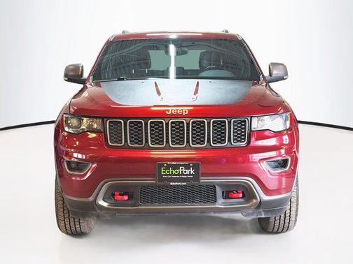 Velvet Red Pearlcoat 2017 Jeep Grand Cherokee Trailhawk