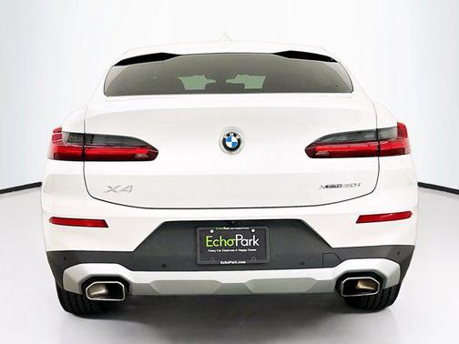 2024 BMW X4 xDrive30i