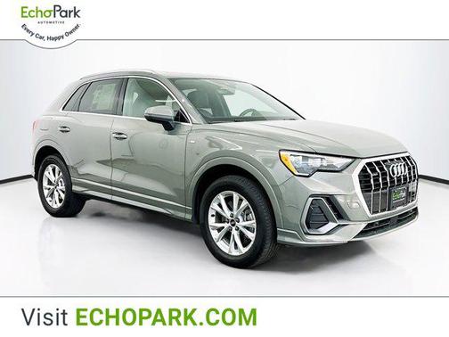 2022 Audi Q3 45 S line Premium