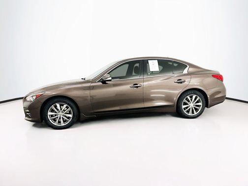 2015 INFINITI Q50 Premium