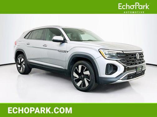 Platinum Gray Metallic 2024 Volkswagen Atlas Cross Sport 2.0T SE w/Technology 4MOTION