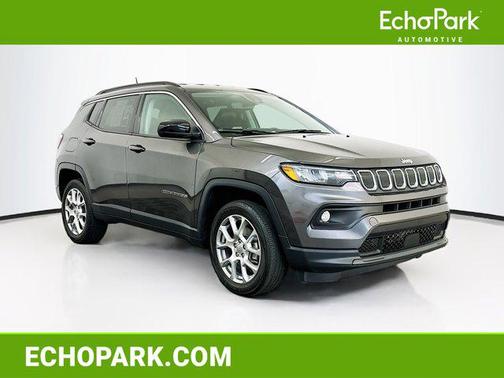 2022 Jeep Compass Latitude Lux