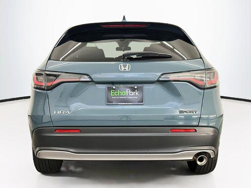 Green 2025 Honda HR-V Sport