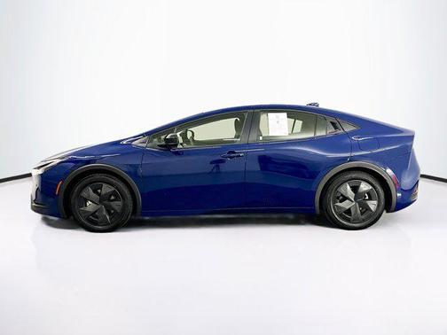 2025 Toyota Prius Plug-In Hybrid SE