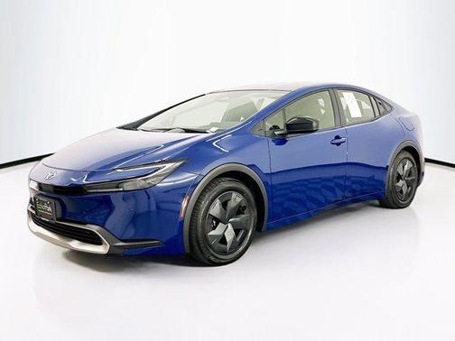 2025 Toyota Prius Plug-In Hybrid SE