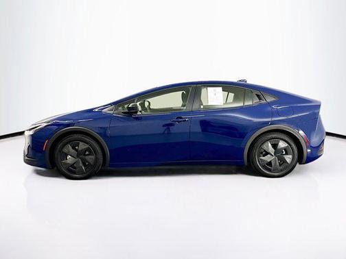 2025 Toyota Prius Plug-In Hybrid SE