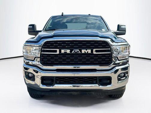 Patriot Blue Pearlcoat 2024 RAM 2500 Big Horn Crew Cab 4x4 6'4' Box