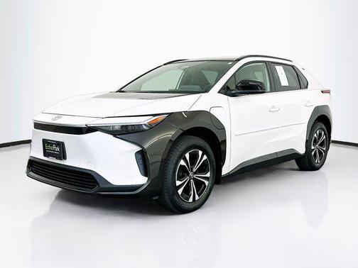 Wind Chill Pearl 2024 Toyota bZ4X XLE