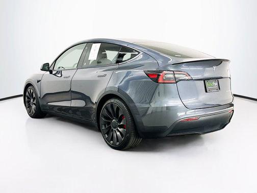 2022 Tesla Model Y Performance Dual Motor All-Wheel Drive