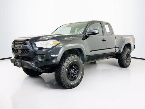 2020 Toyota Tacoma SR