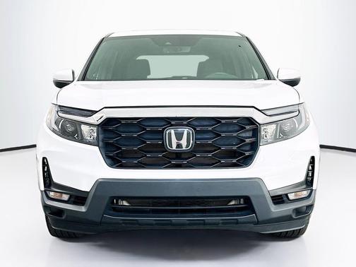 Platinum White Pearl 2023 Honda Passport AWD EX-L