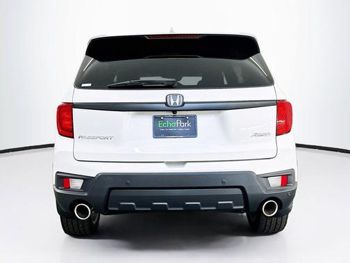 Platinum White Pearl 2023 Honda Passport AWD EX-L