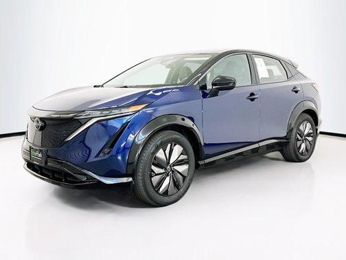 Deep Ocean Blue Pearl/Black Diamond Pearl 2024 Nissan ARIYA ENGAGE+
