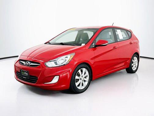 Boston Red 2013 Hyundai Accent SE