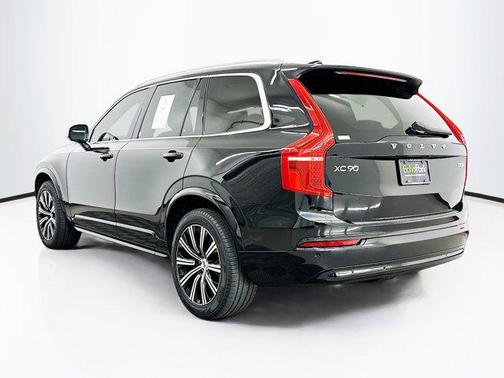 2023 Volvo XC90 B5 Core