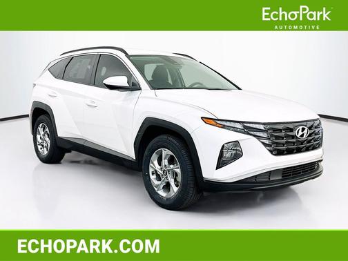 White Pearl 2024 Hyundai TUCSON SEL