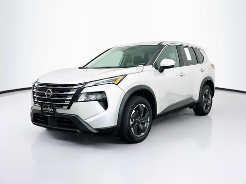 Brilliant Silver Metallic 2025 Nissan Rogue SV