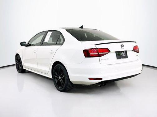 2018 Volkswagen Jetta 1.8T SE Sport