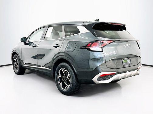 Gravity Gray 2025 Kia Sportage LX