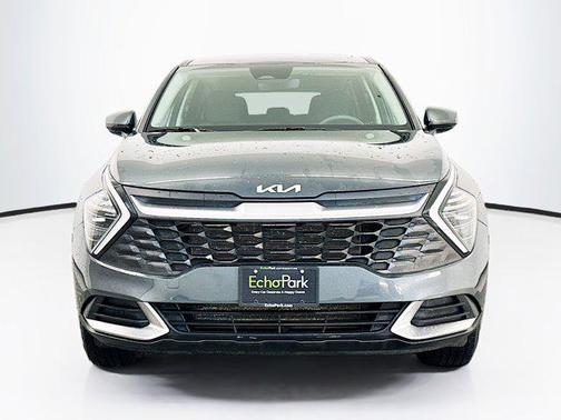 Gravity Gray 2025 Kia Sportage LX