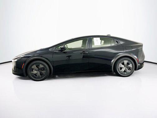 2023 Toyota Prius LE