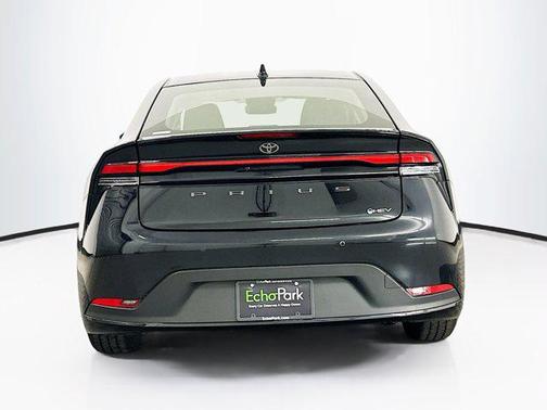 2023 Toyota Prius LE