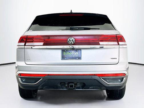 2025 Volkswagen Atlas Cross Sport 2.0T SE w/Technology 4MOTION